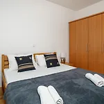 Marija Apartment Srima